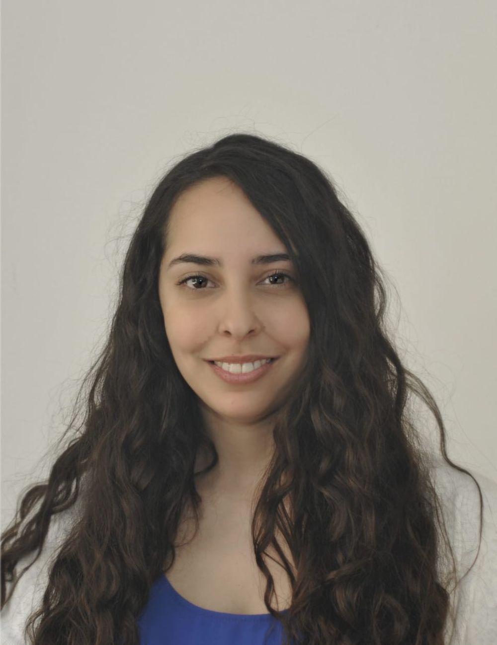 "Según el Código Civil, estatus jurídico de los animales en Chile es el de bienes muebles. Eso significa que sobre ellos podemos ejercer todas las atribuciones del dominio. Esto es uso, goce y disposición", explica Javiera Farga, abogada egresada de la U. de Chile.